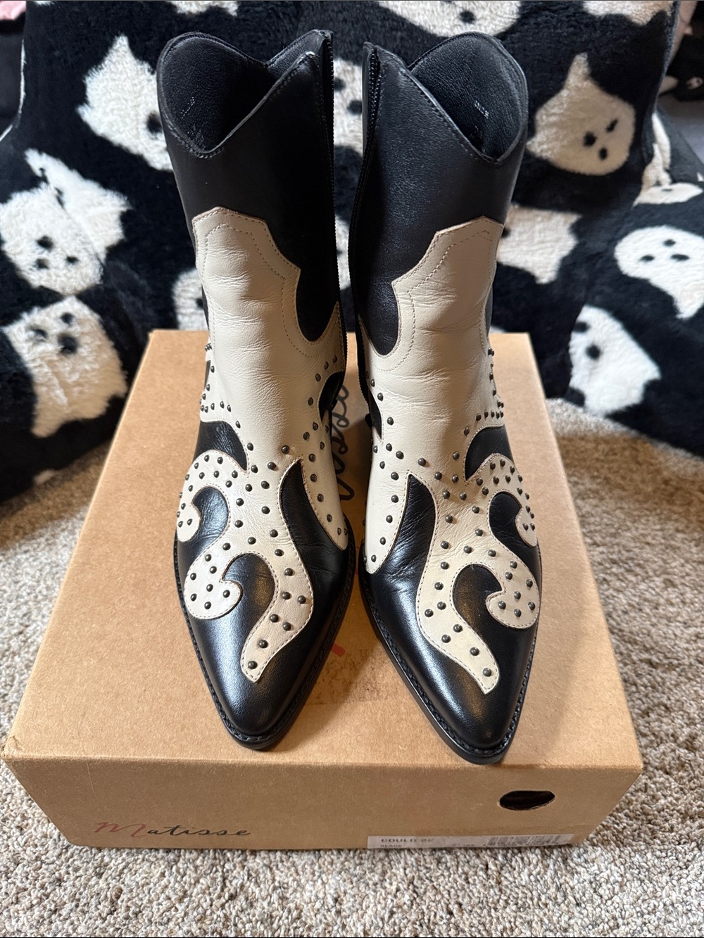 matisse could be black women’s Two-Tone Western Ankle Boots - 7.5
